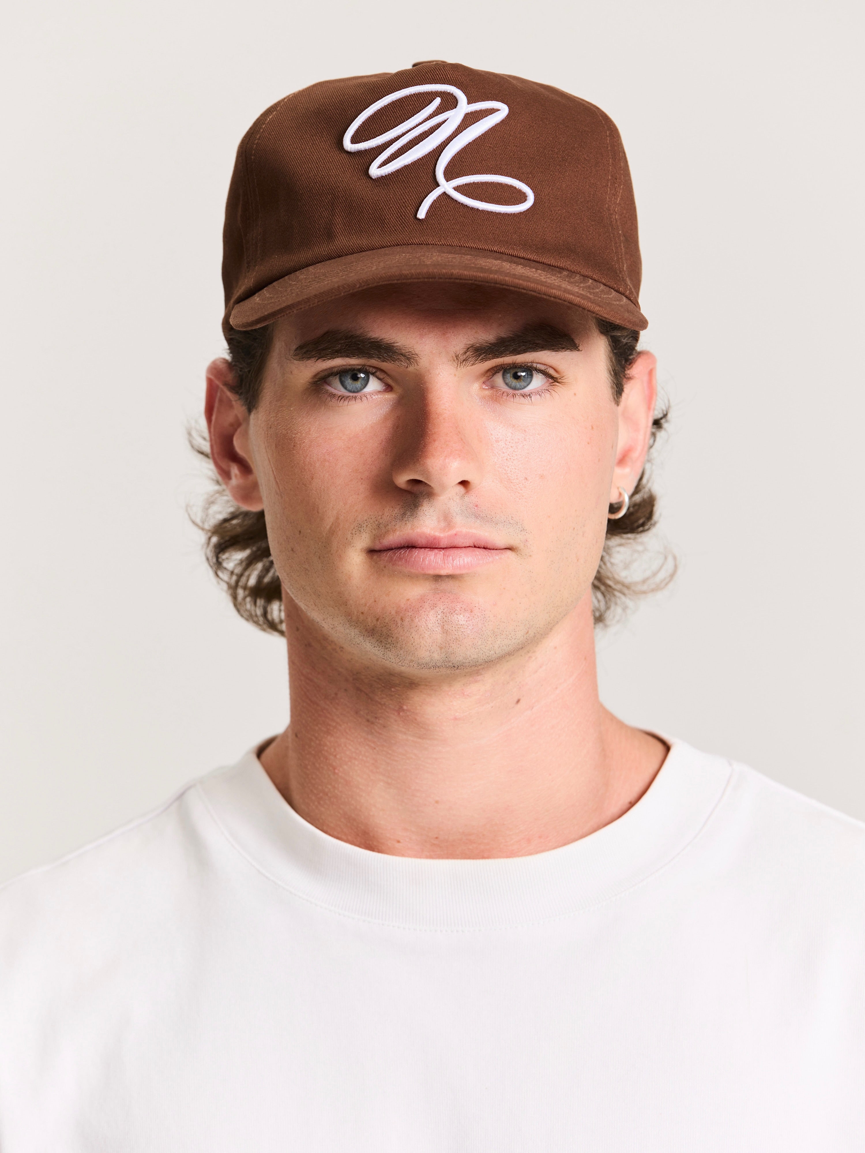 CALLIGRAPHY CAP | BROWN